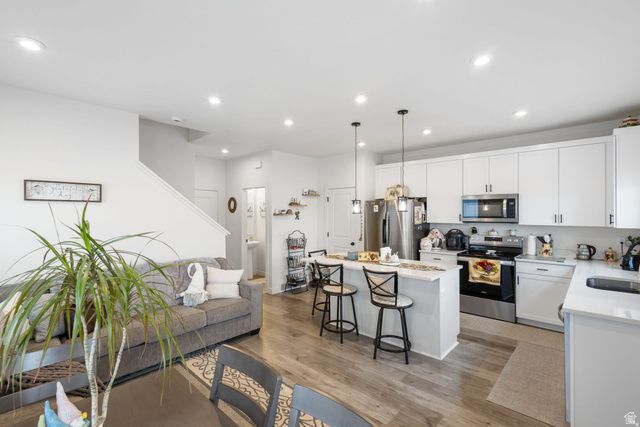4423 E LONGLEAF LN, Eagle Mountain, UT 84005
