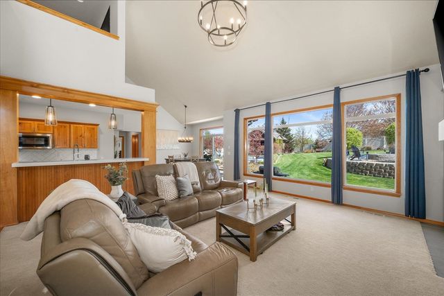 2109 S Steen Rd, Spokane Valley, WA 99037