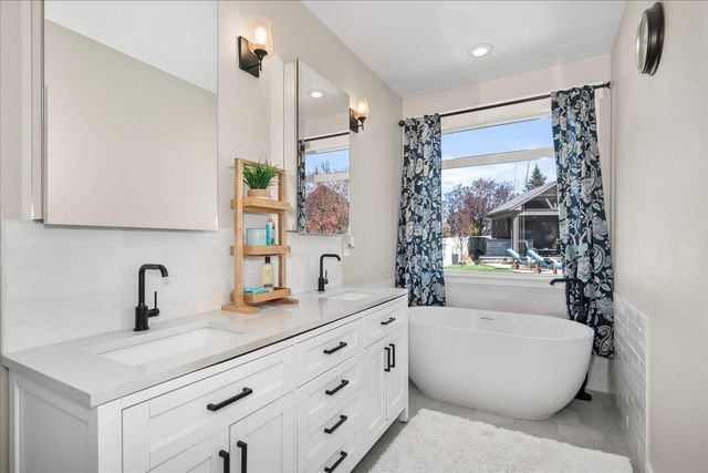 2109 S Steen Rd, Spokane Valley, WA 99037