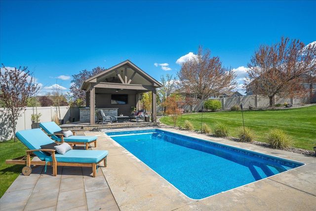 2109 S Steen Rd, Spokane Valley, WA 99037