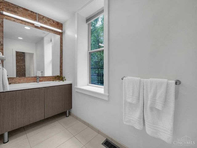 1509 Pleasant Street, Cincinnati, OH 45202