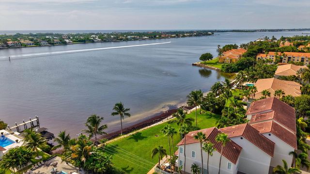 116 OCEAN CAY Way, Hypoluxo, FL 33462