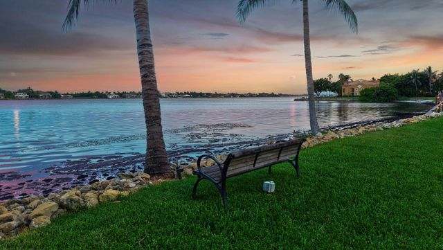 116 OCEAN CAY Way, Hypoluxo, FL 33462