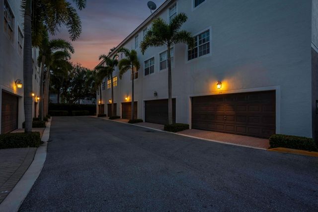 116 OCEAN CAY Way, Hypoluxo, FL 33462