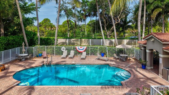 116 OCEAN CAY Way, Hypoluxo, FL 33462