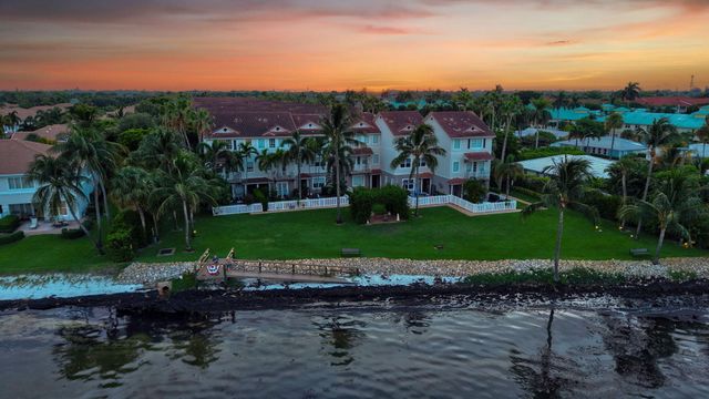 116 OCEAN CAY Way, Hypoluxo, FL 33462