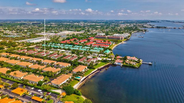 116 OCEAN CAY Way, Hypoluxo, FL 33462