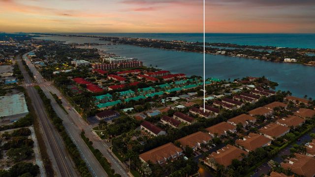 116 OCEAN CAY Way, Hypoluxo, FL 33462