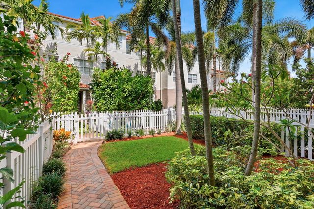 116 OCEAN CAY Way, Hypoluxo, FL 33462