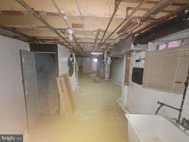 828 E CORNWALL ST, Philadelphia, PA 19134