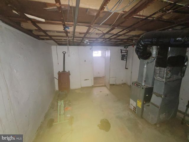 828 E CORNWALL ST, Philadelphia, PA 19134