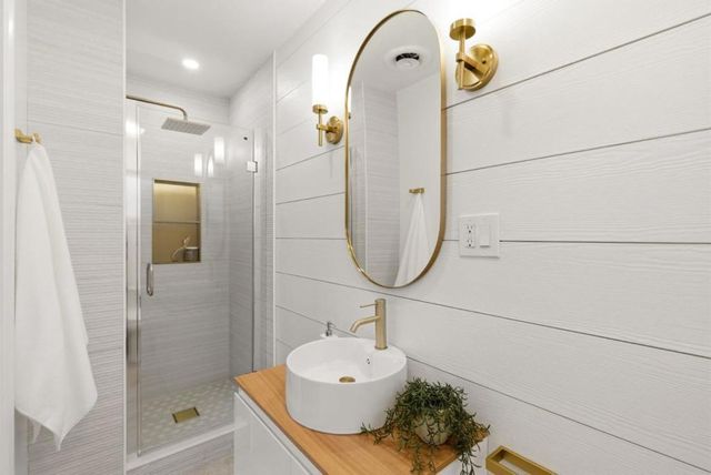 2711 Toledo Avenue, Santa Clara, CA 95051