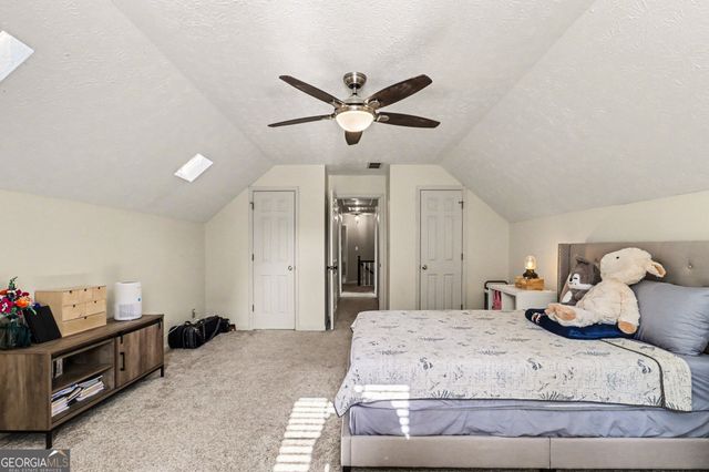 393 Westminister Lane SW, Lilburn, GA 30047