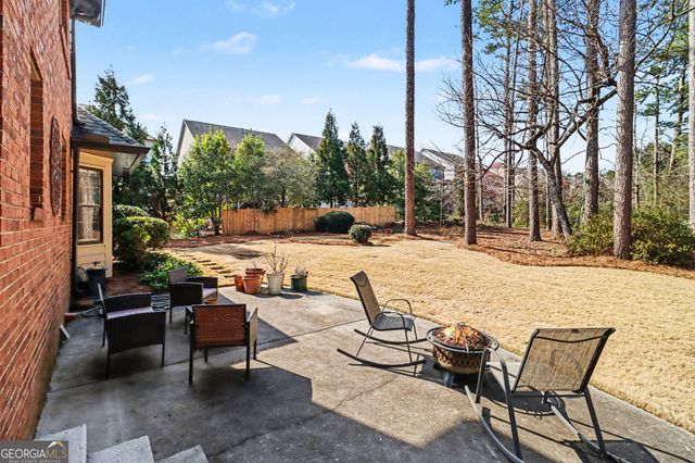 393 Westminister Lane SW, Lilburn, GA 30047