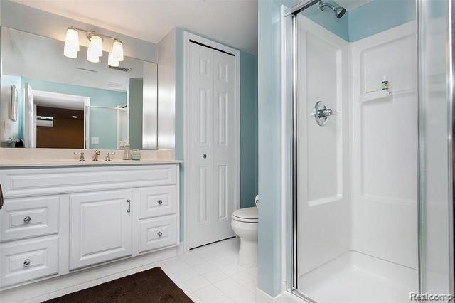 2243 Dorchester Road, Birmingham, MI 48009