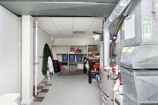 2243 Dorchester Road, Birmingham, MI 48009