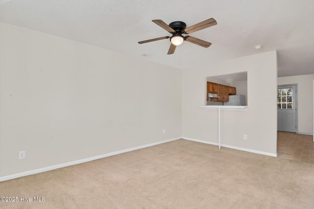 332 Bracken Place, Jacksonville, NC 28540