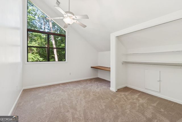 5623 High Harbor Point, Gainesville, GA 30504