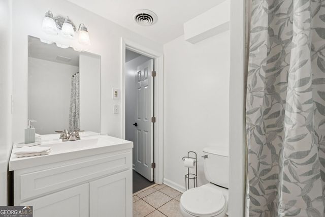 5623 High Harbor Point, Gainesville, GA 30504