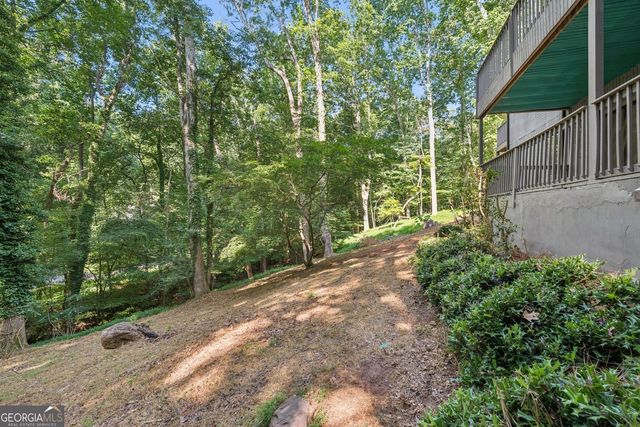 5623 High Harbor Point, Gainesville, GA 30504