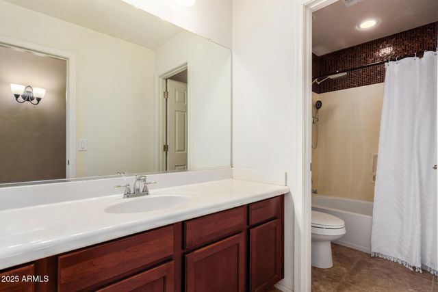 42068 W ARVADA Court, Maricopa, AZ 85138