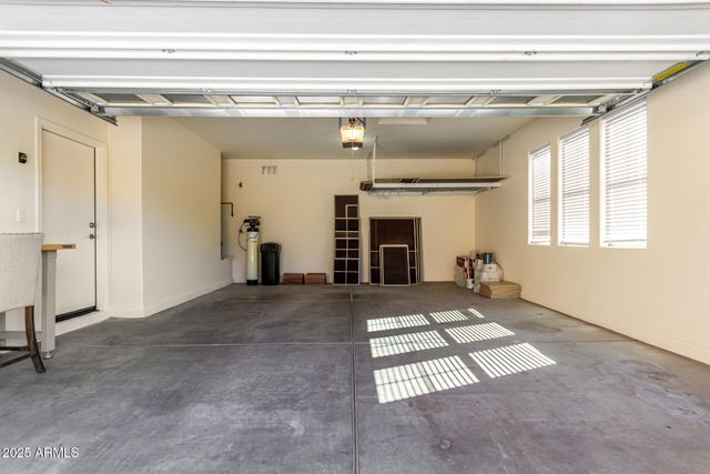 42068 W ARVADA Court, Maricopa, AZ 85138