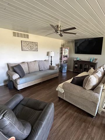 1062 Vanarsdall Road, Harrodsburg, KY 40330