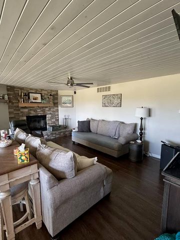 1062 Vanarsdall Road, Harrodsburg, KY 40330