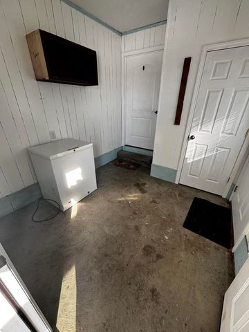 1062 Vanarsdall Road, Harrodsburg, KY 40330