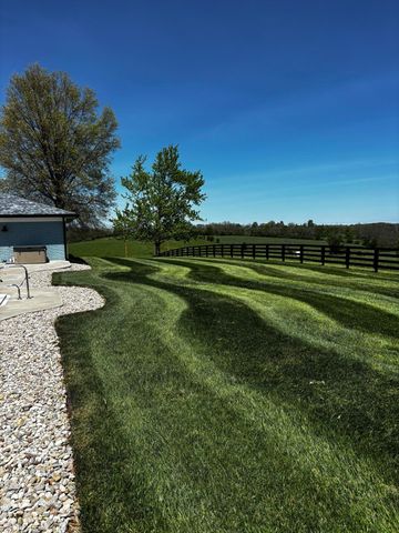 1062 Vanarsdall Road, Harrodsburg, KY 40330