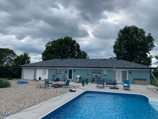 1062 Vanarsdall Road, Harrodsburg, KY 40330