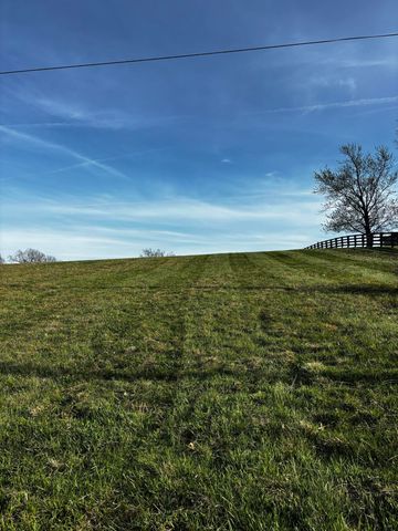 1062 Vanarsdall Road, Harrodsburg, KY 40330