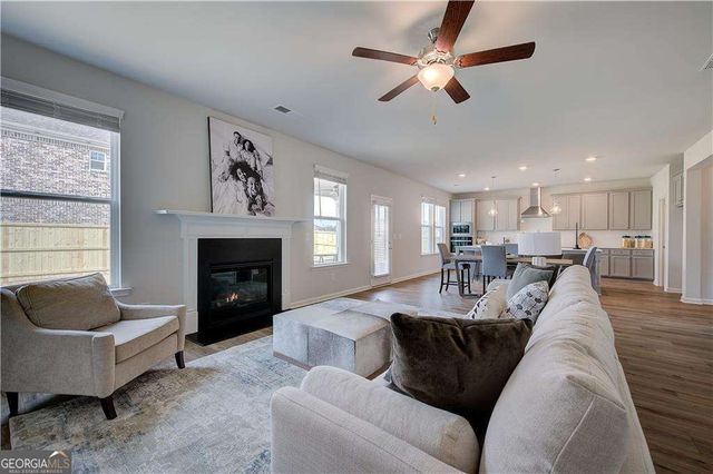 252 Chiswick Loop, Stockbridge, GA 30281