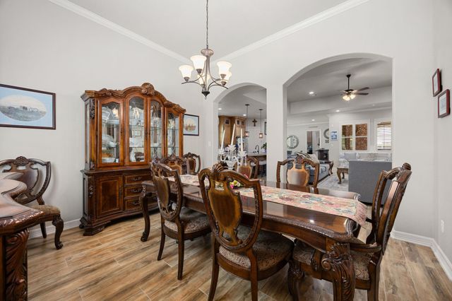 1022 Mcdaniel Drive, Magnolia, TX 77354