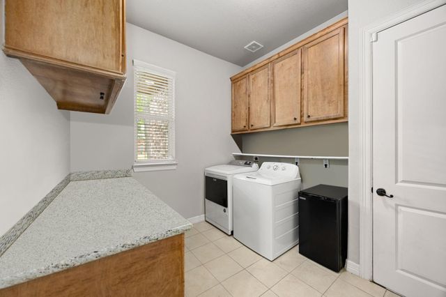 1022 Mcdaniel Drive, Magnolia, TX 77354