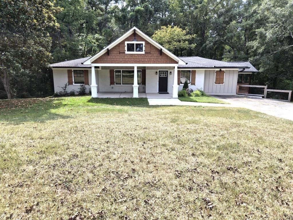 69 Walraven Place, Dallas, GA 30132