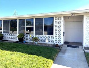 1075 Brookline Road M9-220E, Seal Beach, CA 90740