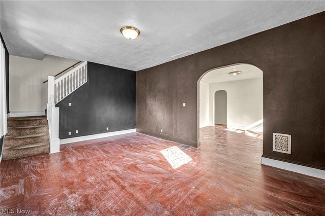 7909 Goodman Avenue, Cleveland, OH 44105