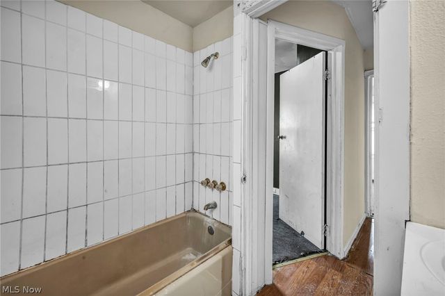 7909 Goodman Avenue, Cleveland, OH 44105