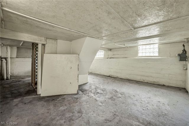 7909 Goodman Avenue, Cleveland, OH 44105