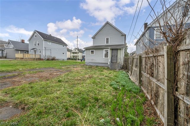 7909 Goodman Avenue, Cleveland, OH 44105