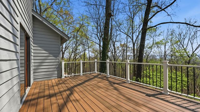 6840 Hampton Wood Circle, Hixson, TN 37343