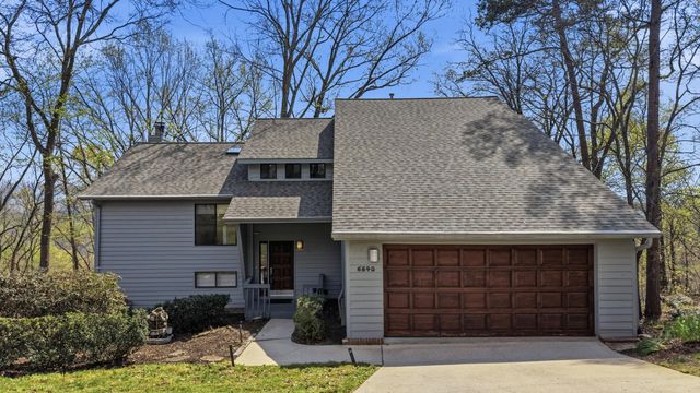 6840 Hampton Wood Circle, Hixson, TN 37343