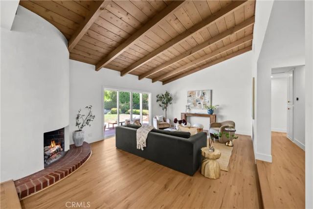 17439 Donmetz, Granada Hills, CA 91344