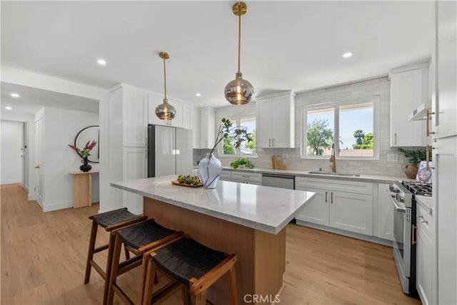 17439 Donmetz, Granada Hills, CA 91344