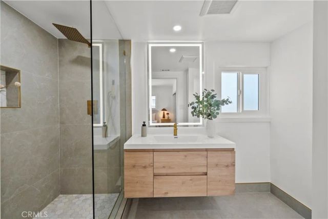 17439 Donmetz, Granada Hills, CA 91344