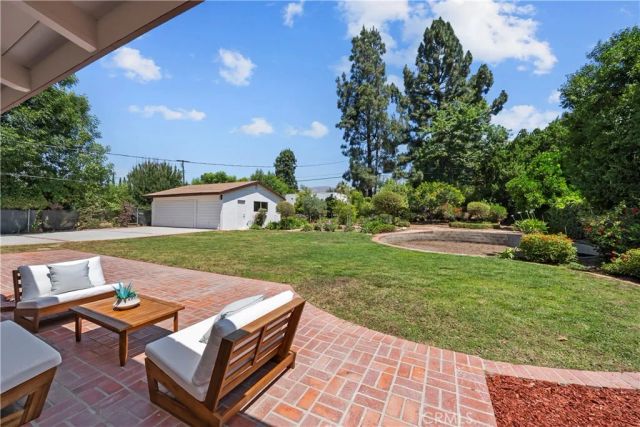 17439 Donmetz, Granada Hills, CA 91344