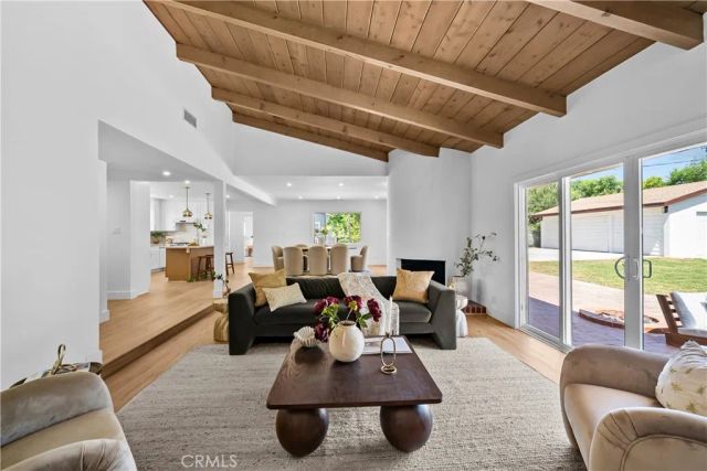 17439 Donmetz, Granada Hills, CA 91344
