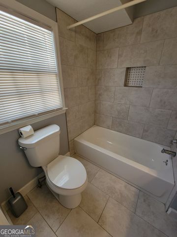 217 Chads Ford Way, Roswell, GA 30076