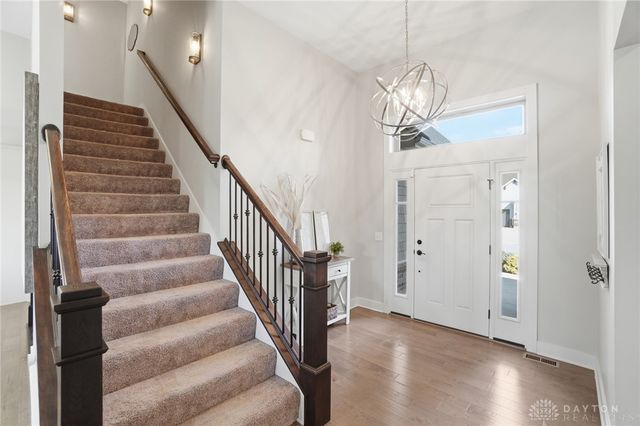 1127 Chambrey Court, Clearcreek Twp, OH 45458